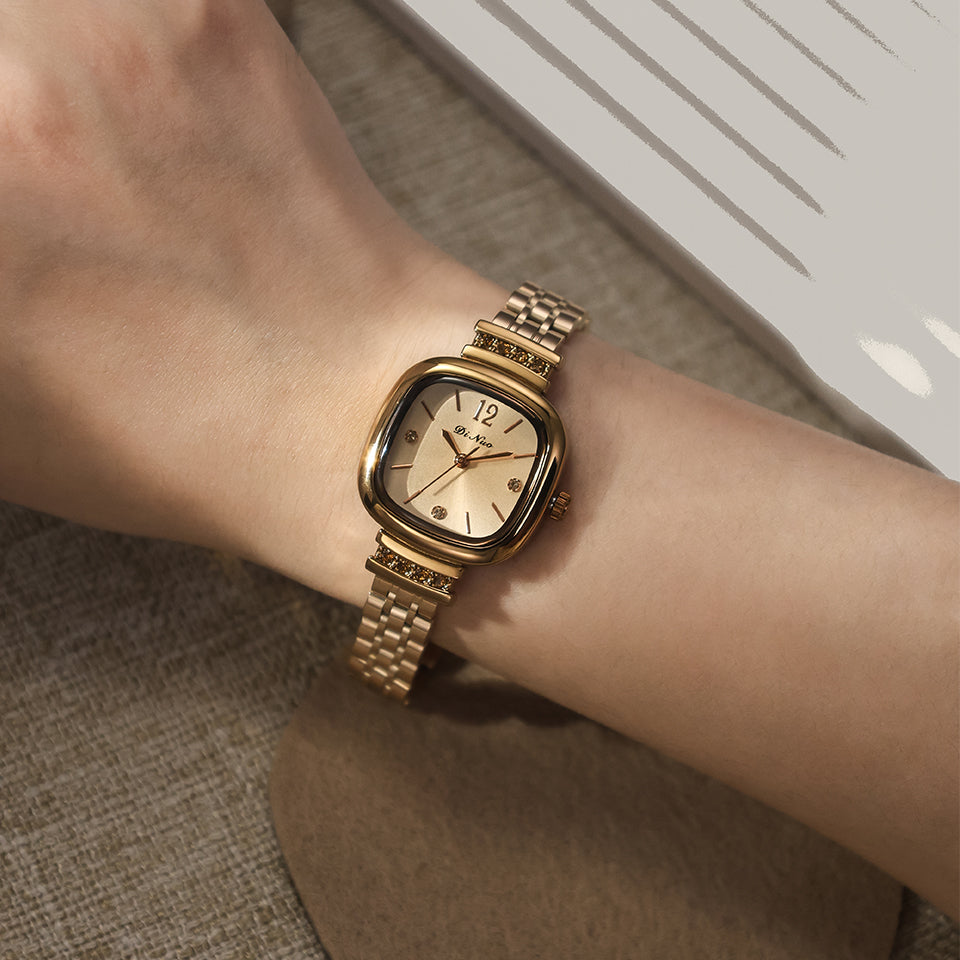 Women’s Mini Square Vintage Fashion Watch