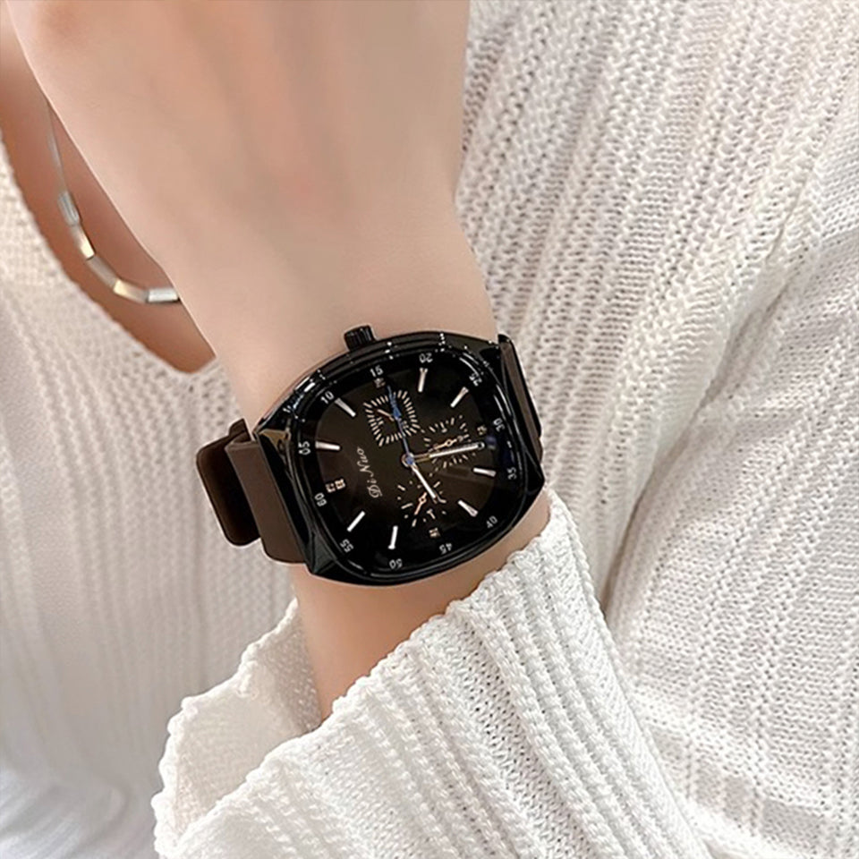 Women's Oversized Fashion Watch with Large Dial
