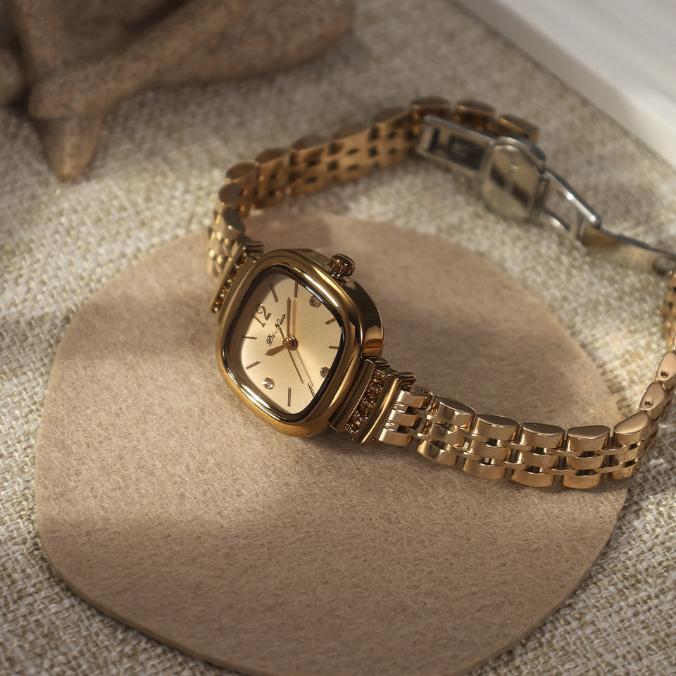 Women’s Mini Square Vintage Fashion Watch